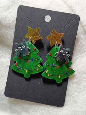 Cat In Christmas Tree Lights Gold Star Post Earrings Festive Kitty Pearl Acrylic